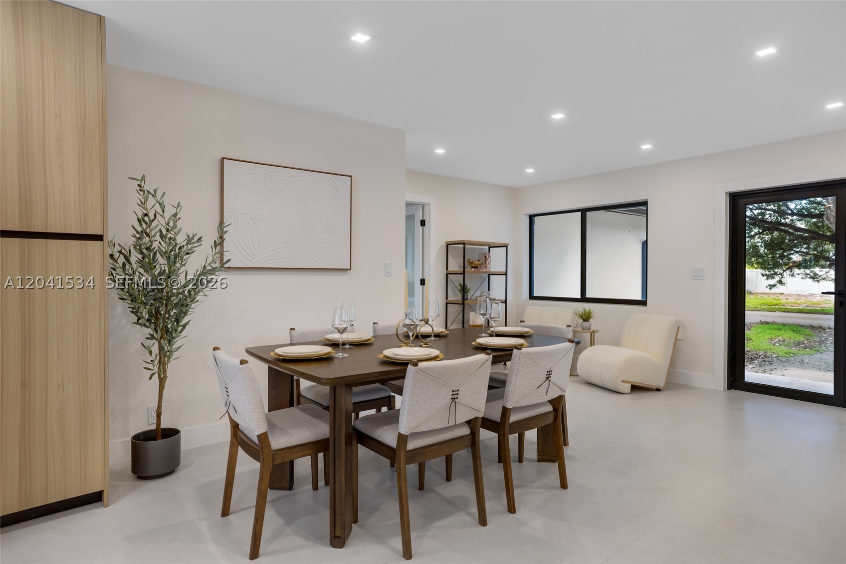 CORAL RIDGE ISLES - Residential