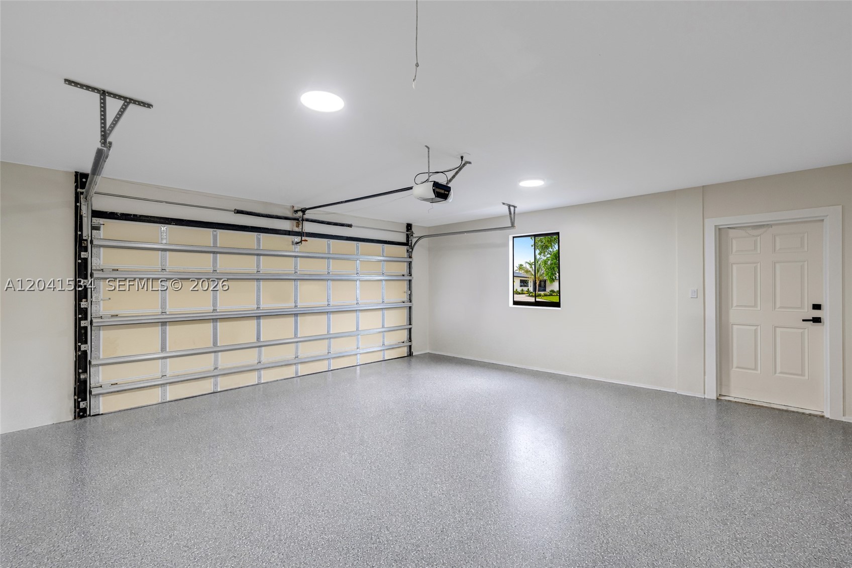 CORAL RIDGE ISLES - Residential
