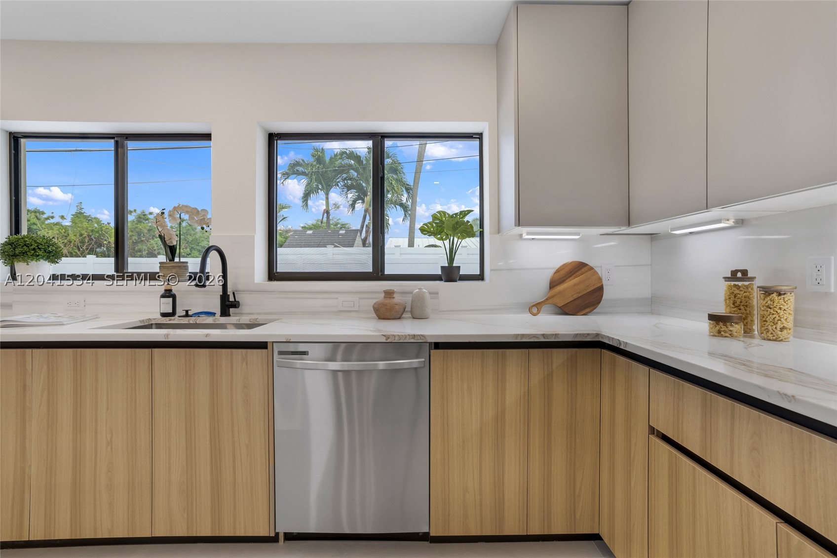 CORAL RIDGE ISLES - Residential