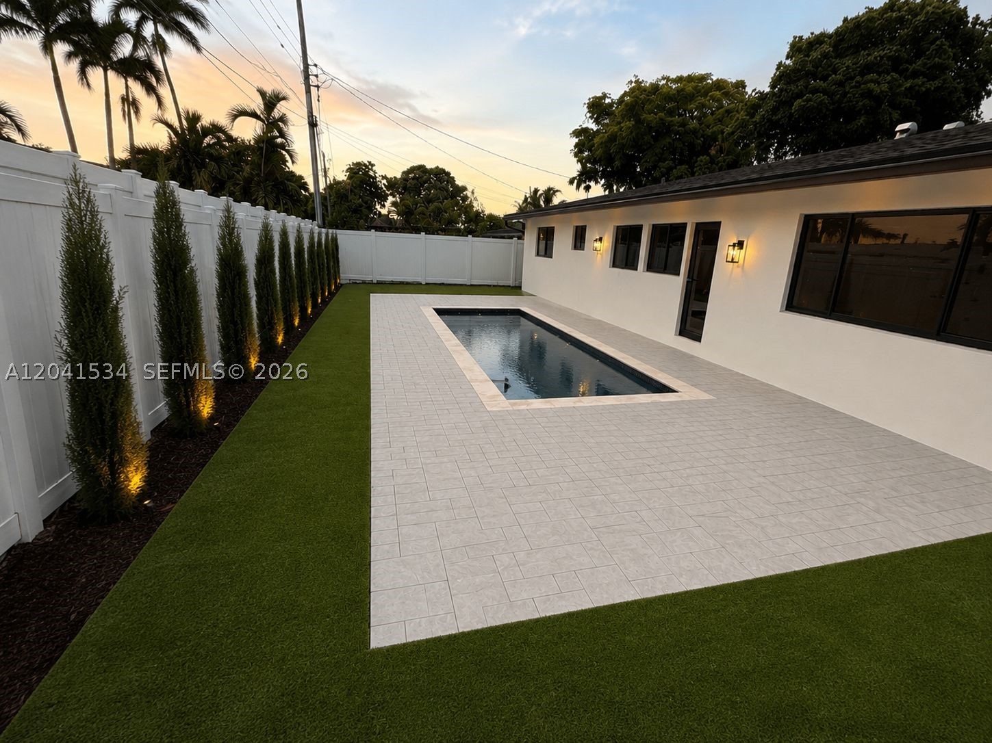 CORAL RIDGE ISLES - Residential