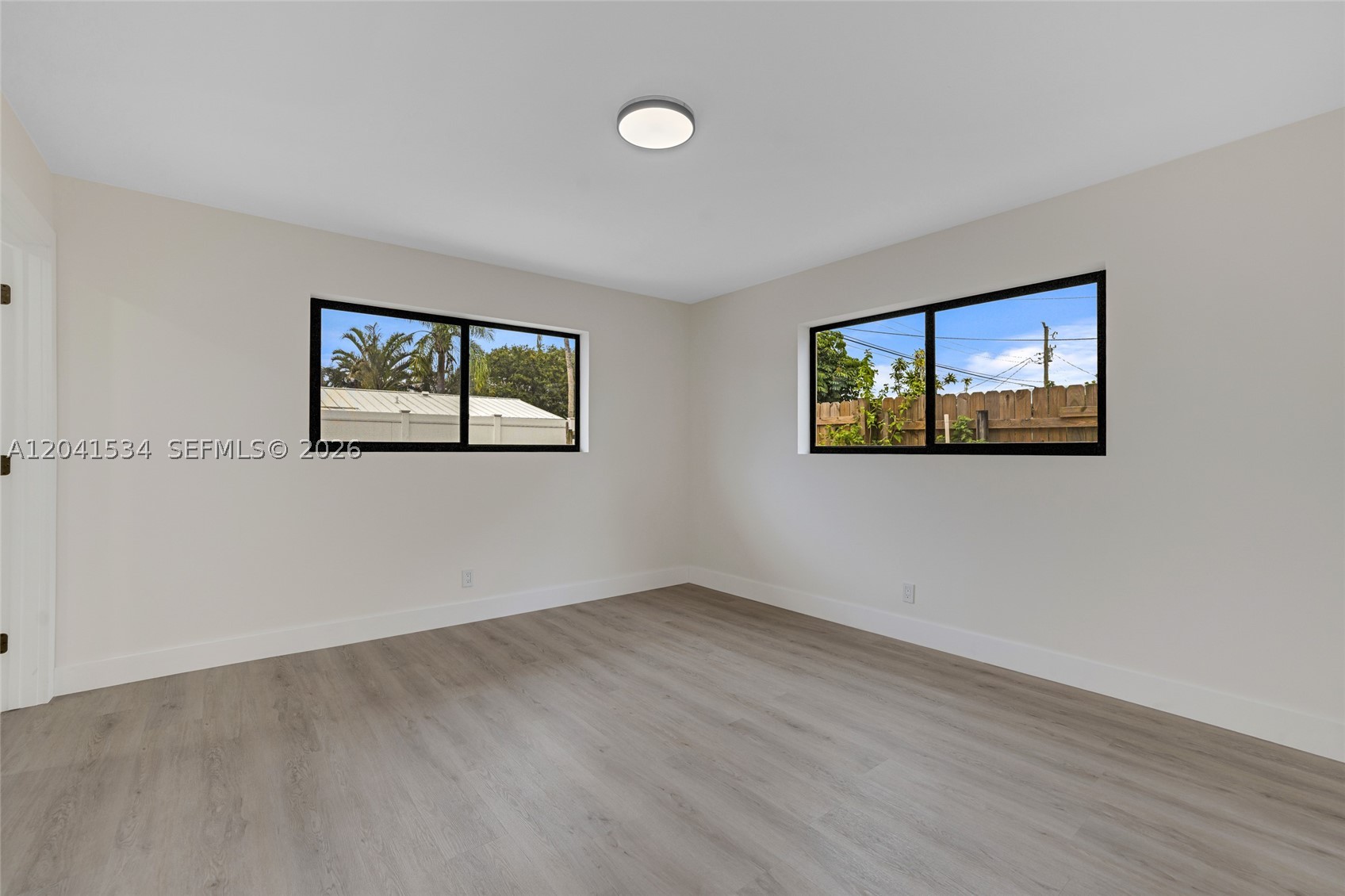 CORAL RIDGE ISLES - Residential