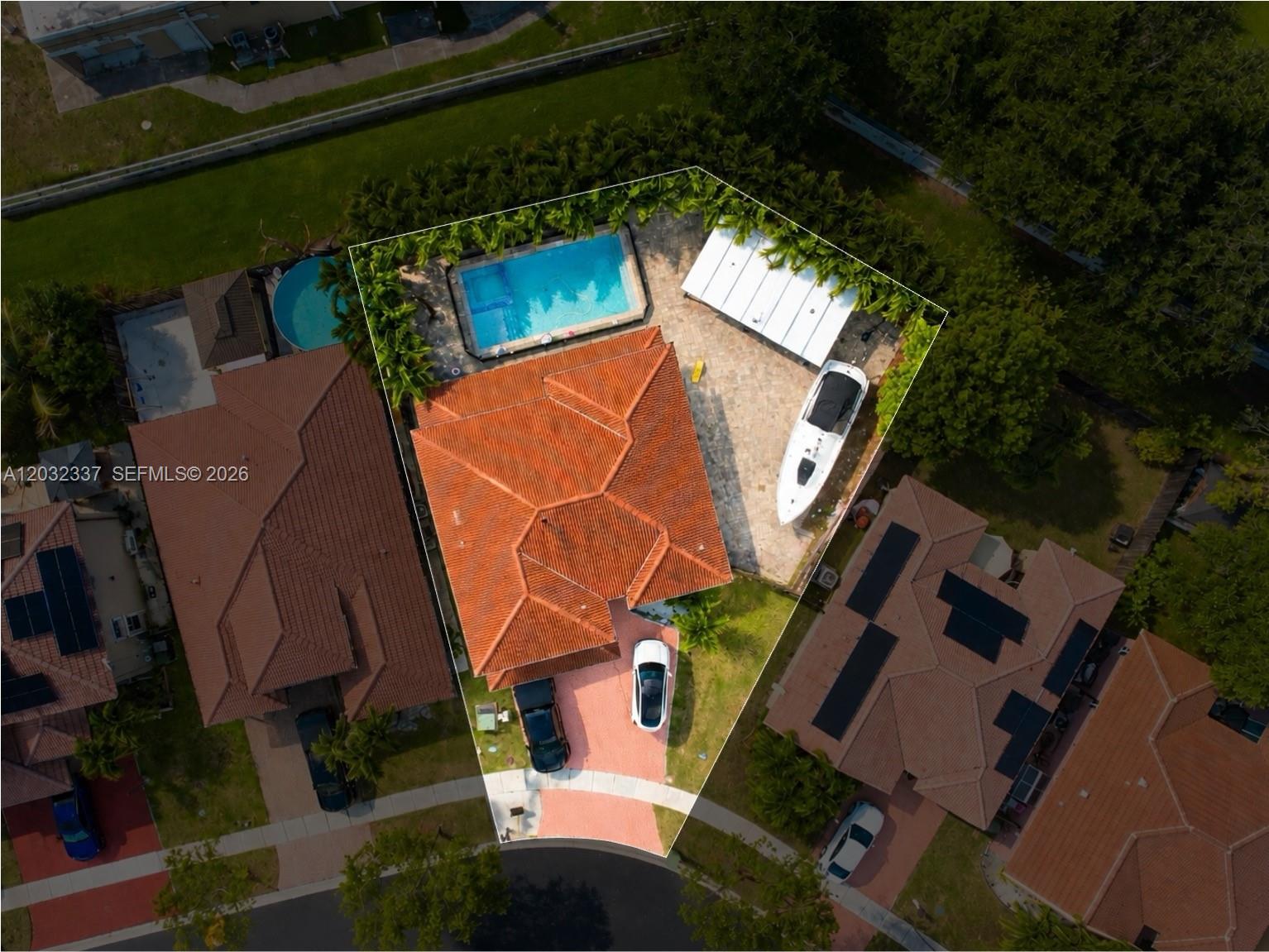 MIRENS PLACE - Residential