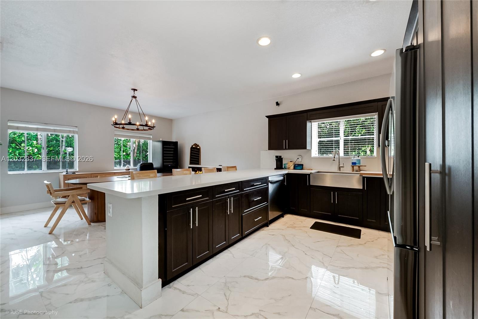 MIRENS PLACE - Residential