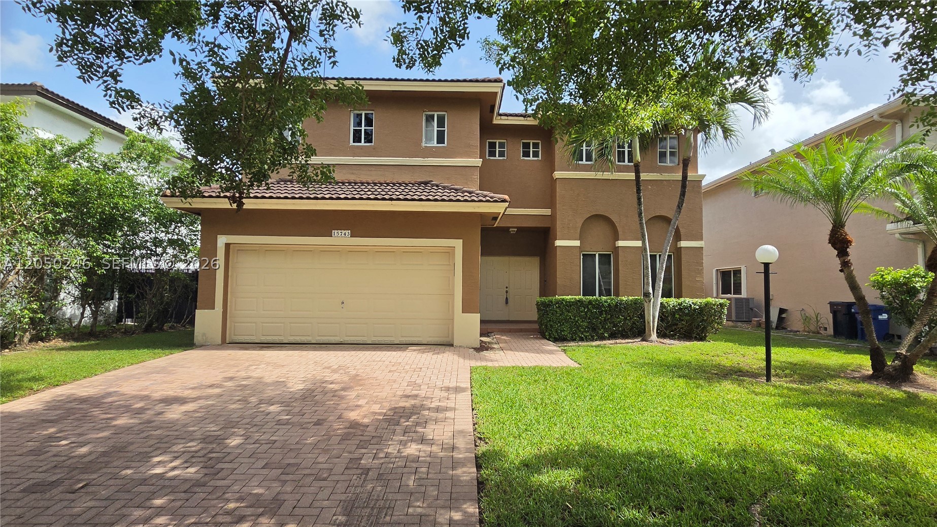 Spacious 3-bedroom, 3.5-bath home with a beautiful pool, large backyard, oversized driveway, and 2-car garage. Each bedroom features its own private bathroom, offering comfort and convenience throughout the home. The expansive primary suite includes a massive walk-in closet plus an additional closet, along with a large primary bathroom featuring a private water closet, soaking tub, and separate shower. The home also offers a very large living/family room with plenty of space for a large TV, entertaining, or relaxing. The kitchen features granite countertops, stainless steel appliances, ample cabinet space, and a massive counter area ideal for gathering and entertaining. Tile flooring throughout, first-floor entry, and a well-maintained community setting. No HOA approval required.