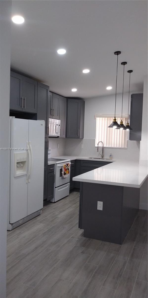 WESTWOOD LAKE 2ND ADDN - Residential Lease