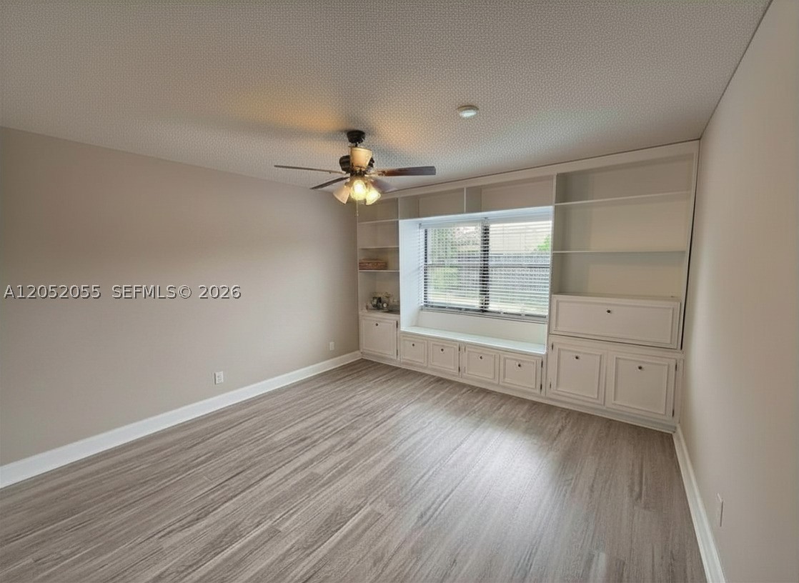 COUNTRY ADDRESS - Residential