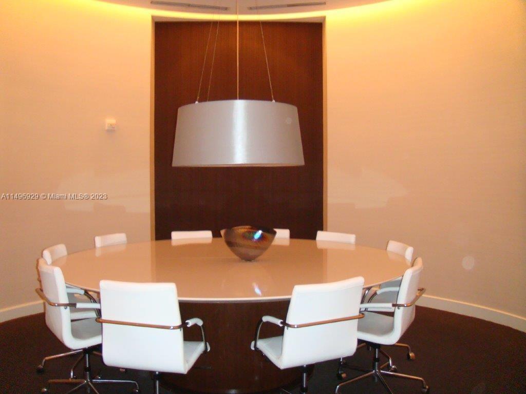 TDR TOWER III CONDO - Residential