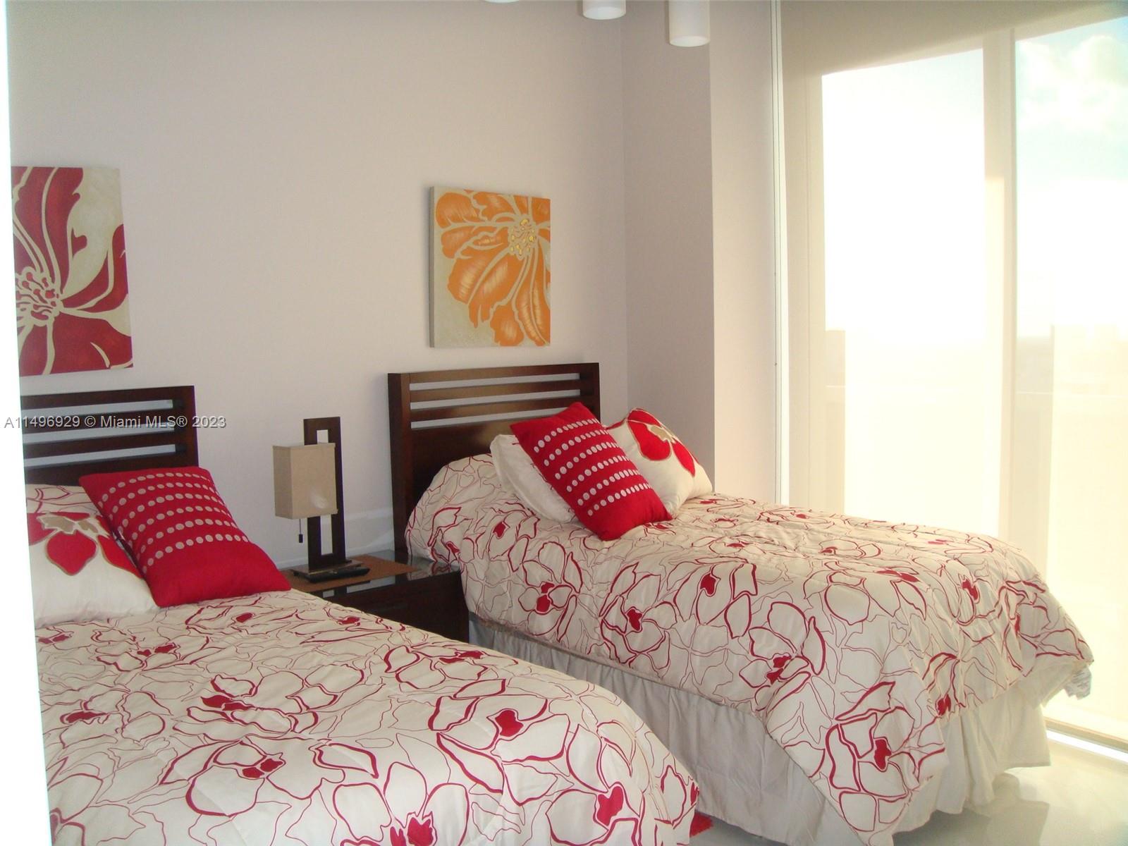 TDR TOWER III CONDO - Residential