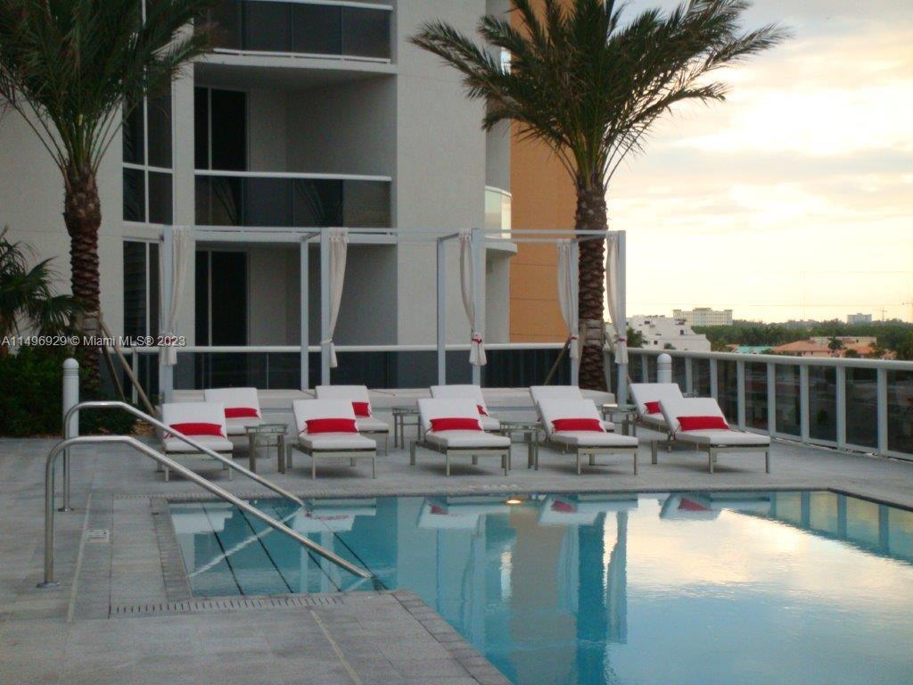TDR TOWER III CONDO - Residential