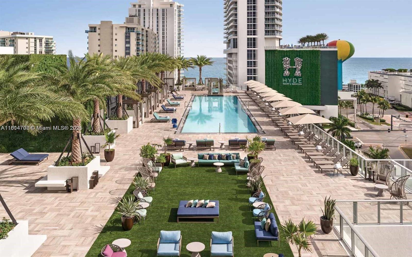 Hyde Beach House - Residential