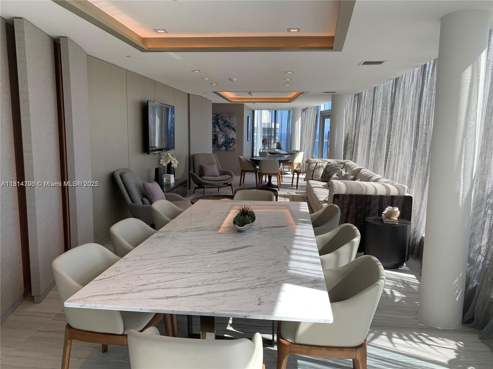 Hyde Beach House - Residential