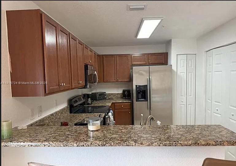ST MORITZ AT DORAL CONDO - Residential