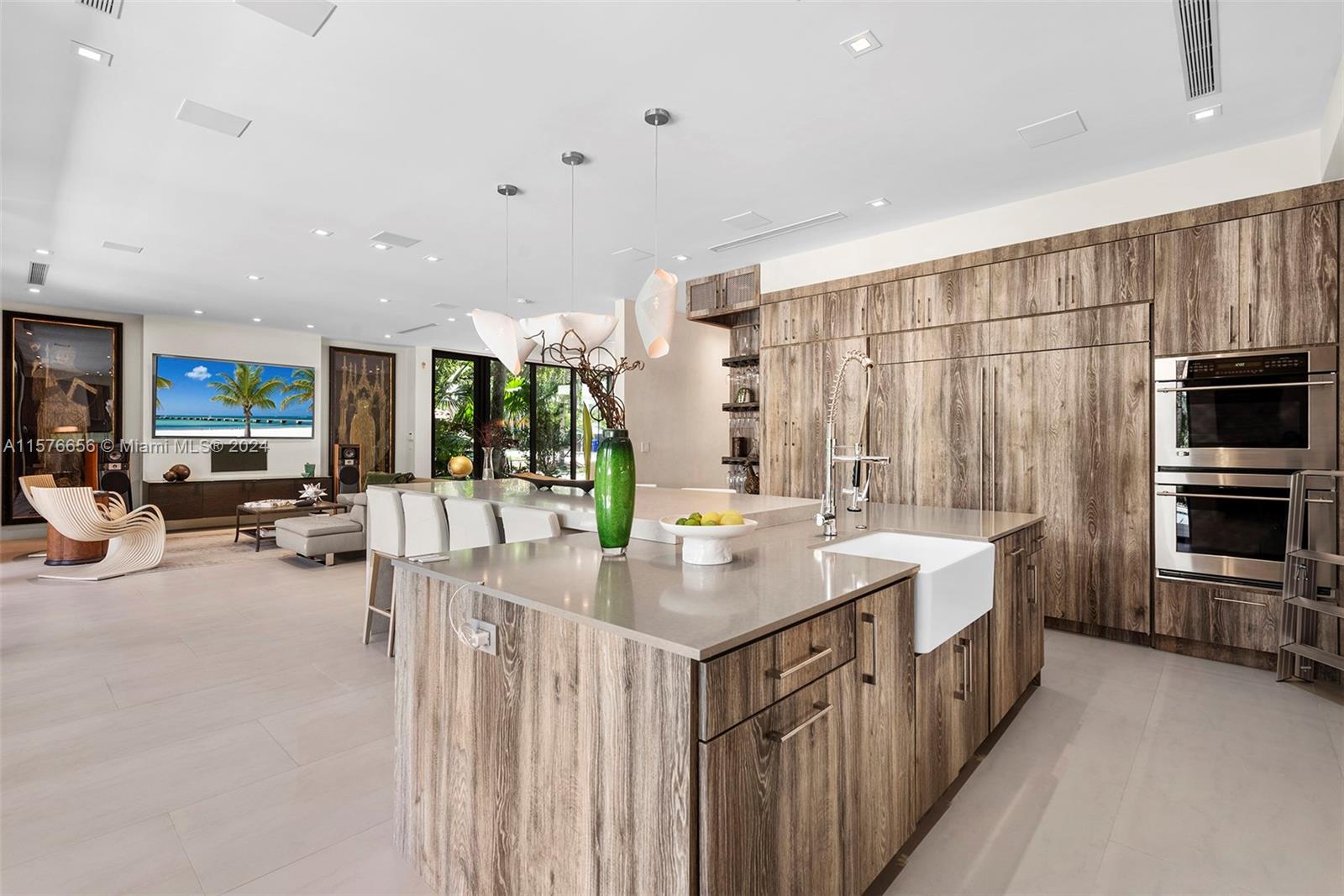 HARDING GROVE OAK - Residential