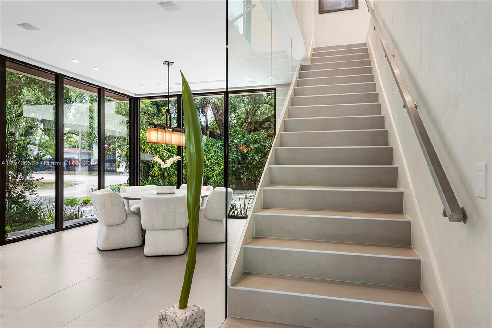 HARDING GROVE OAK - Residential