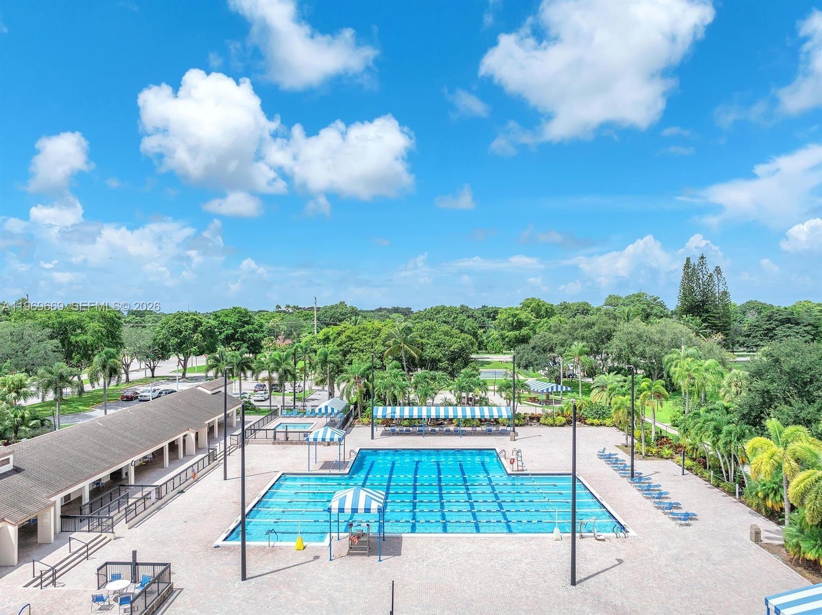 TARTAN COCONUT CREEK PHAS - Residential