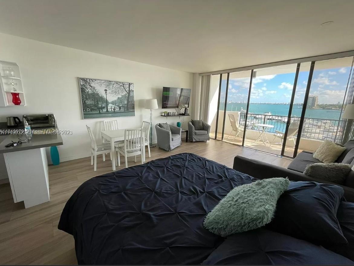 VENETIA CONDO - Residential Lease