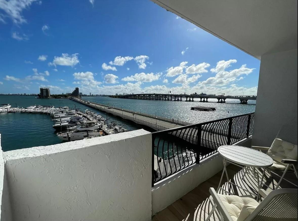 VENETIA CONDO - Residential Lease