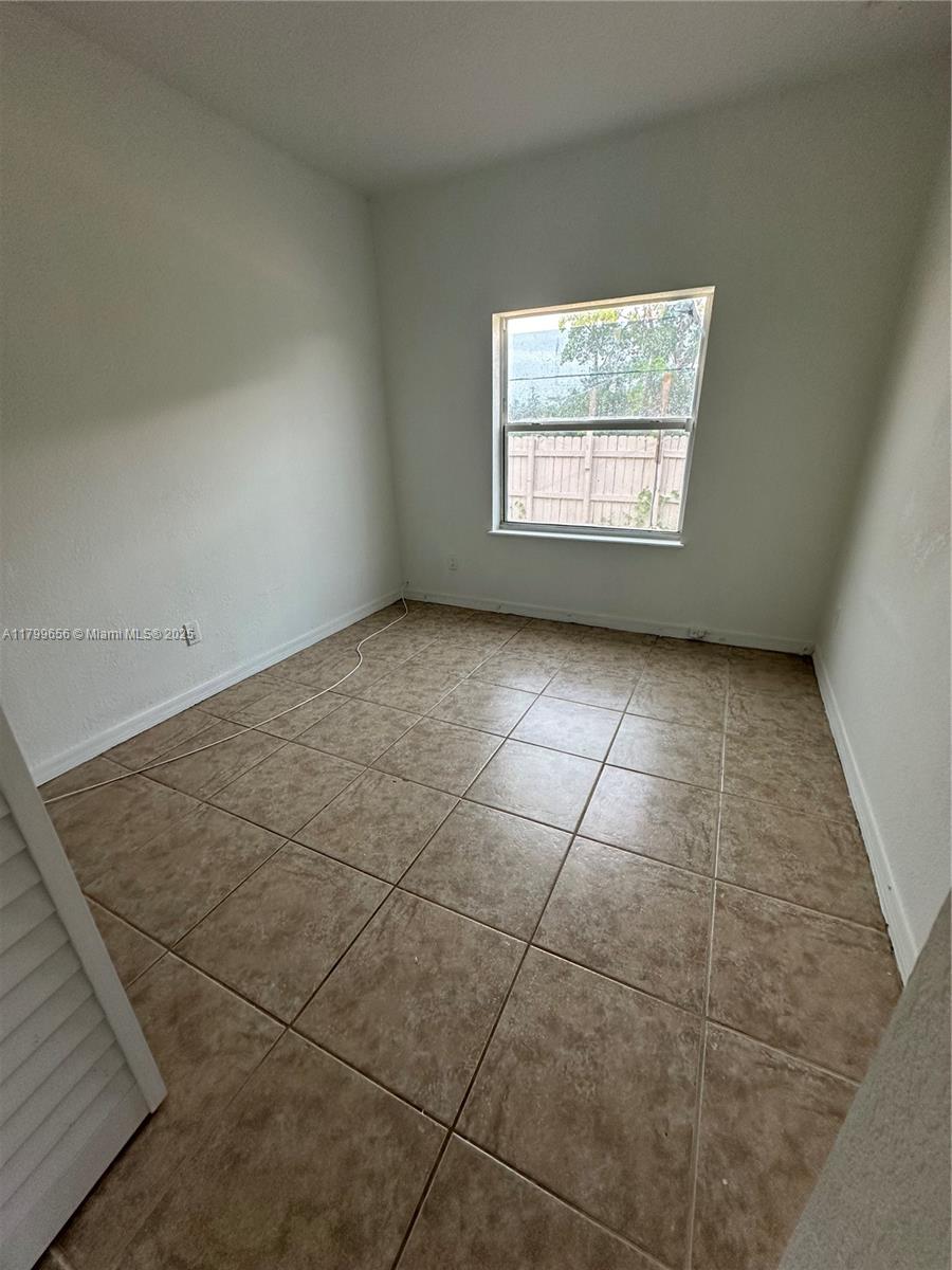 WATERSIDE TOWNHOMES SEC 4 - Residential Lease