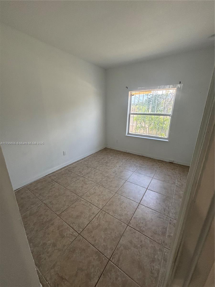 WATERSIDE TOWNHOMES SEC 4 - Residential Lease