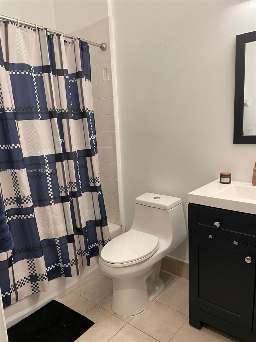 MARBELLA COVE - Residential Lease