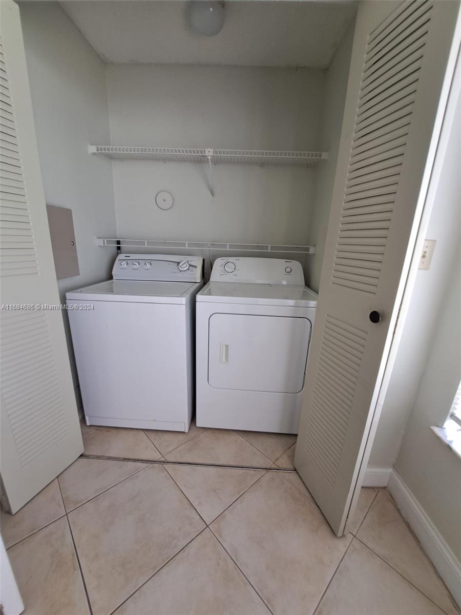 SUNDANCE AT DAVIE CONDO - Residential Lease