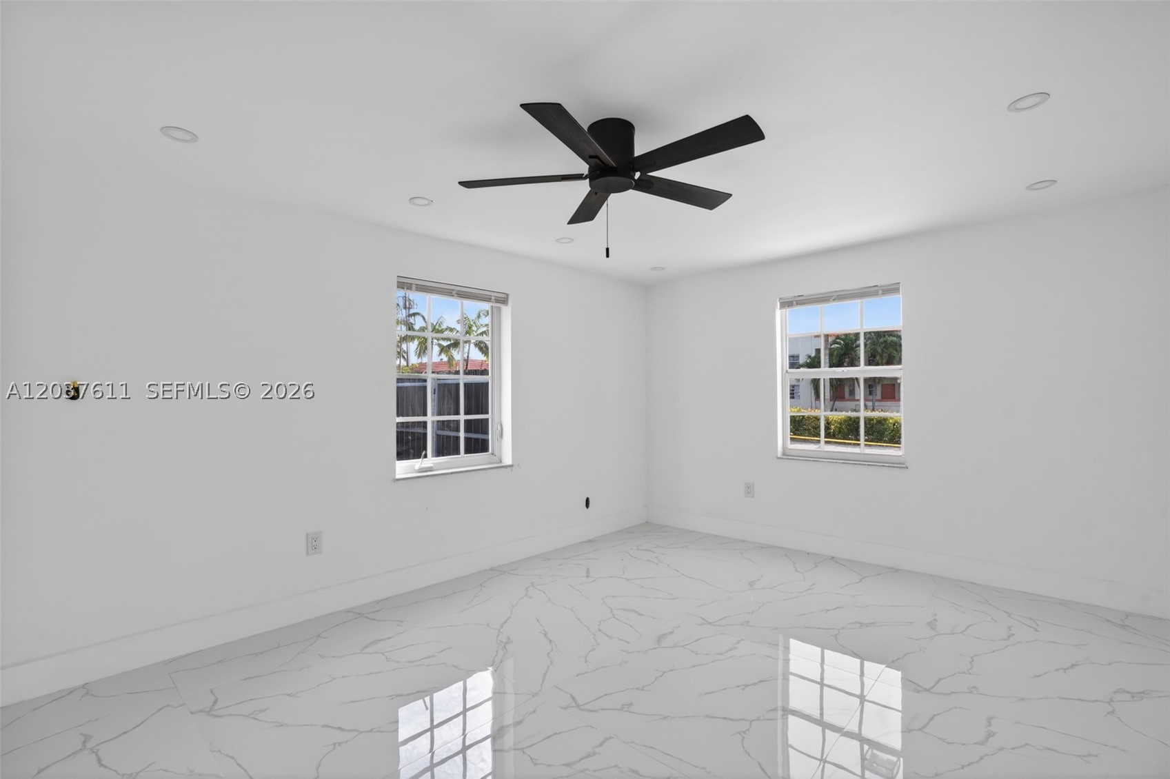 OAKLAWN SUB - Residential Lease