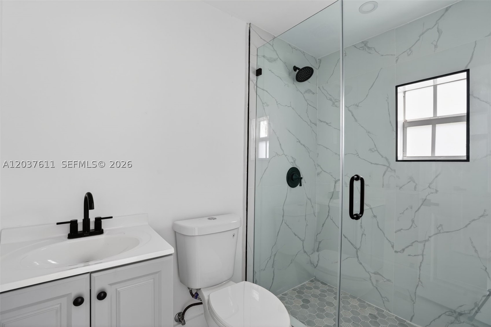 OAKLAWN SUB - Residential Lease