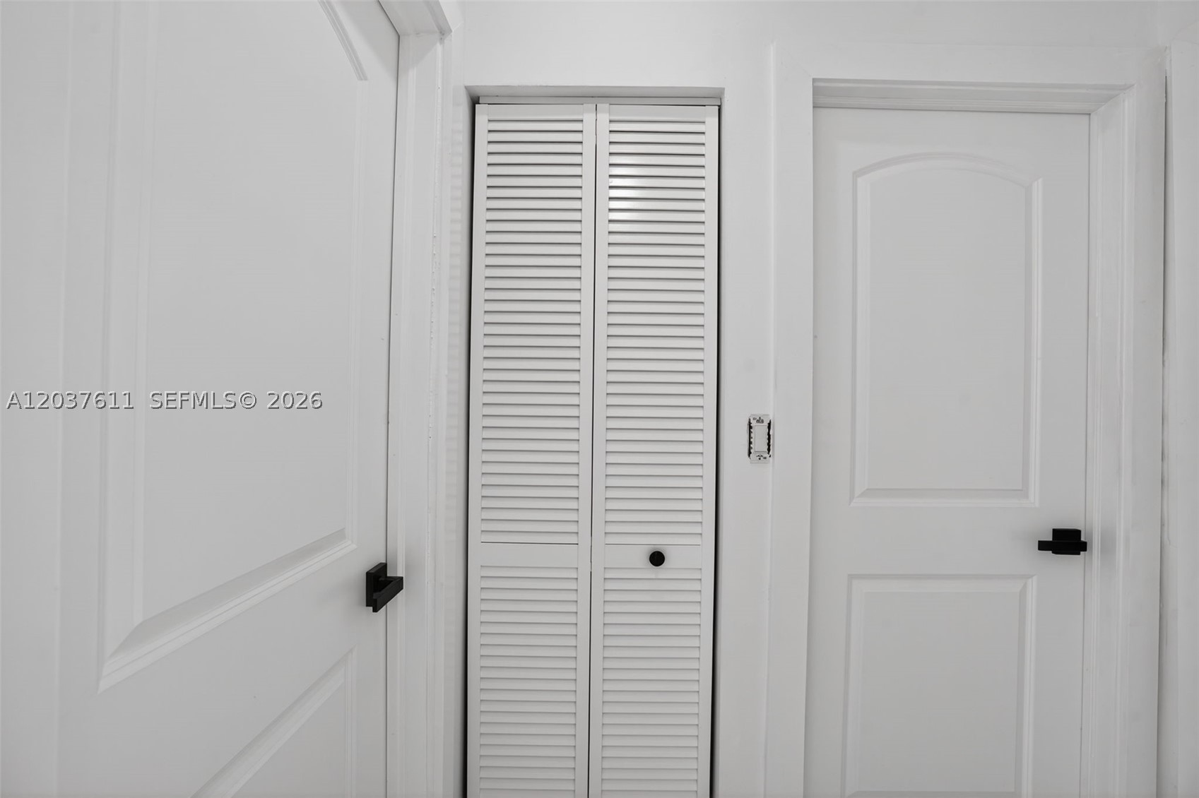 OAKLAWN SUB - Residential Lease