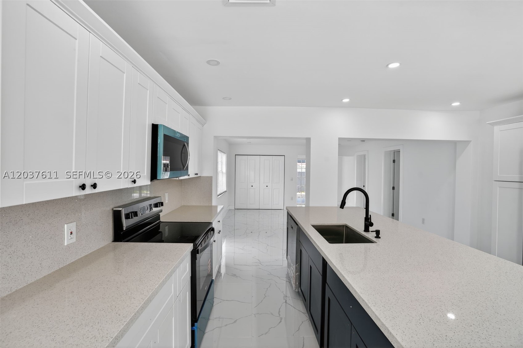 OAKLAWN SUB - Residential Lease
