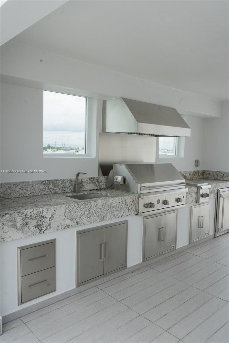 LANDMARK AT DORAL - Residential Lease