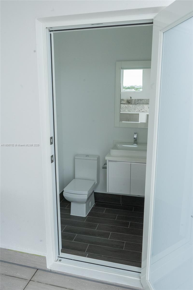 LANDMARK AT DORAL - Residential Lease