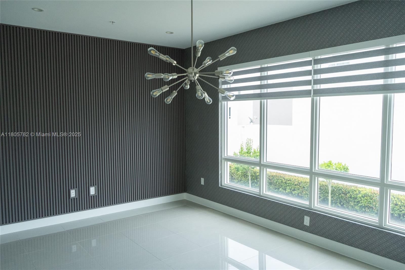 LANDMARK AT DORAL - Residential Lease