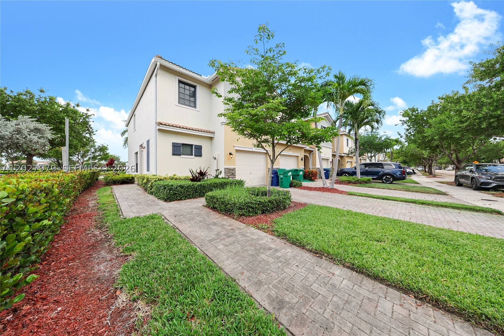 Beautiful corner-unit 3-bedroom, 2-bath townhome located in the highly desirable Aventura Isles community. This well-maintained residence features an upgraded white kitchen with quartz countertops, large white tile flooring throughout the first floor, and wood vinyl flooring on the stairs and entire second level. Enjoy peaceful canal views from the spacious primary bedroom.
One of the few townhomes in the community offering this sought-after floor plan. Aventura Isles is a gated community with 24-hour security and resort-style amenities, including a community pool, tennis courts, children's playground, and scenic jogging and walking trails.
Conveniently located near Aventura, major highways, shopping, dining, and beaches.