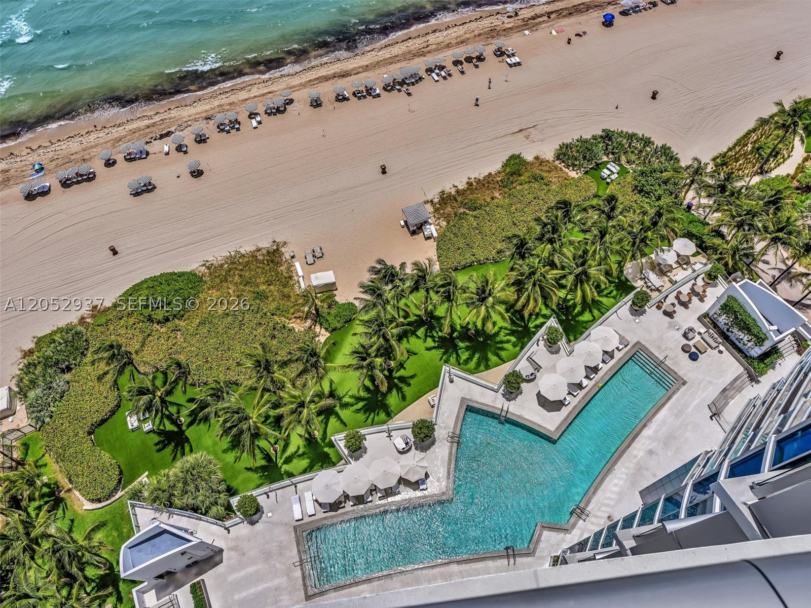 JADE BEACH CONDO - Residential Lease