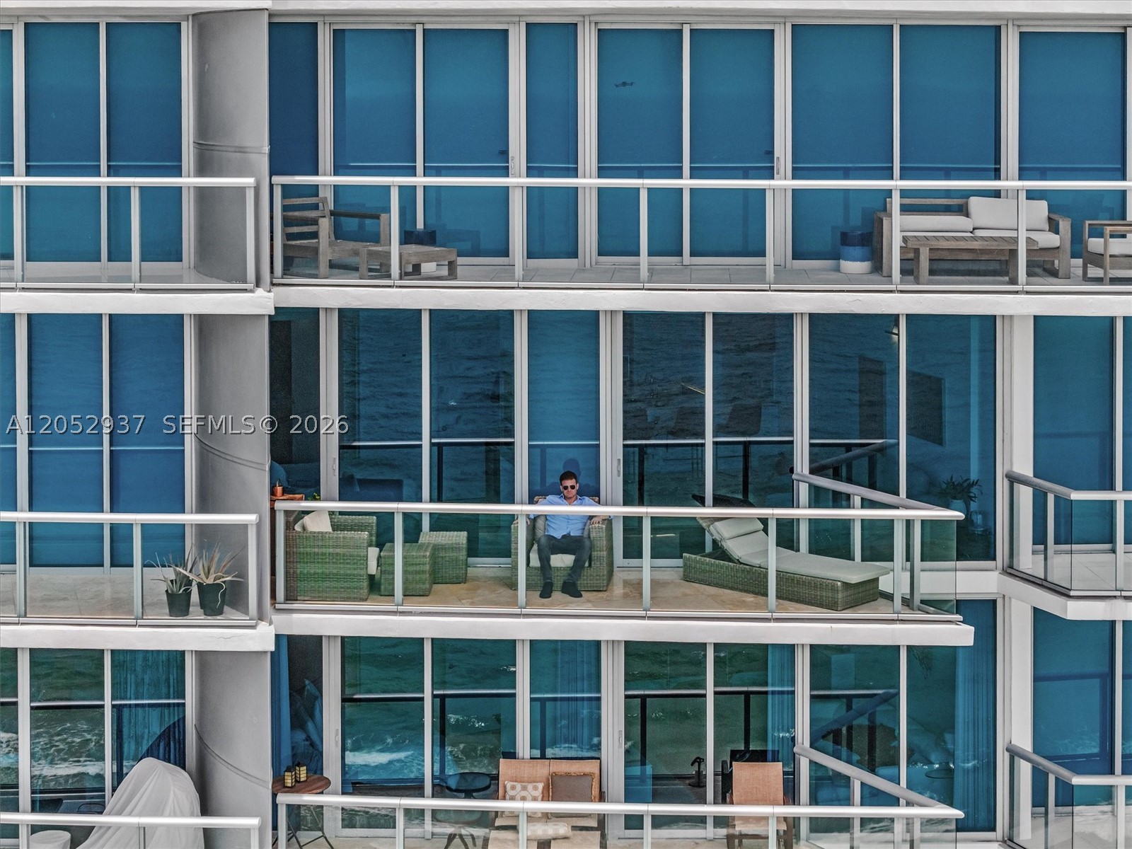 JADE BEACH CONDO - Residential Lease