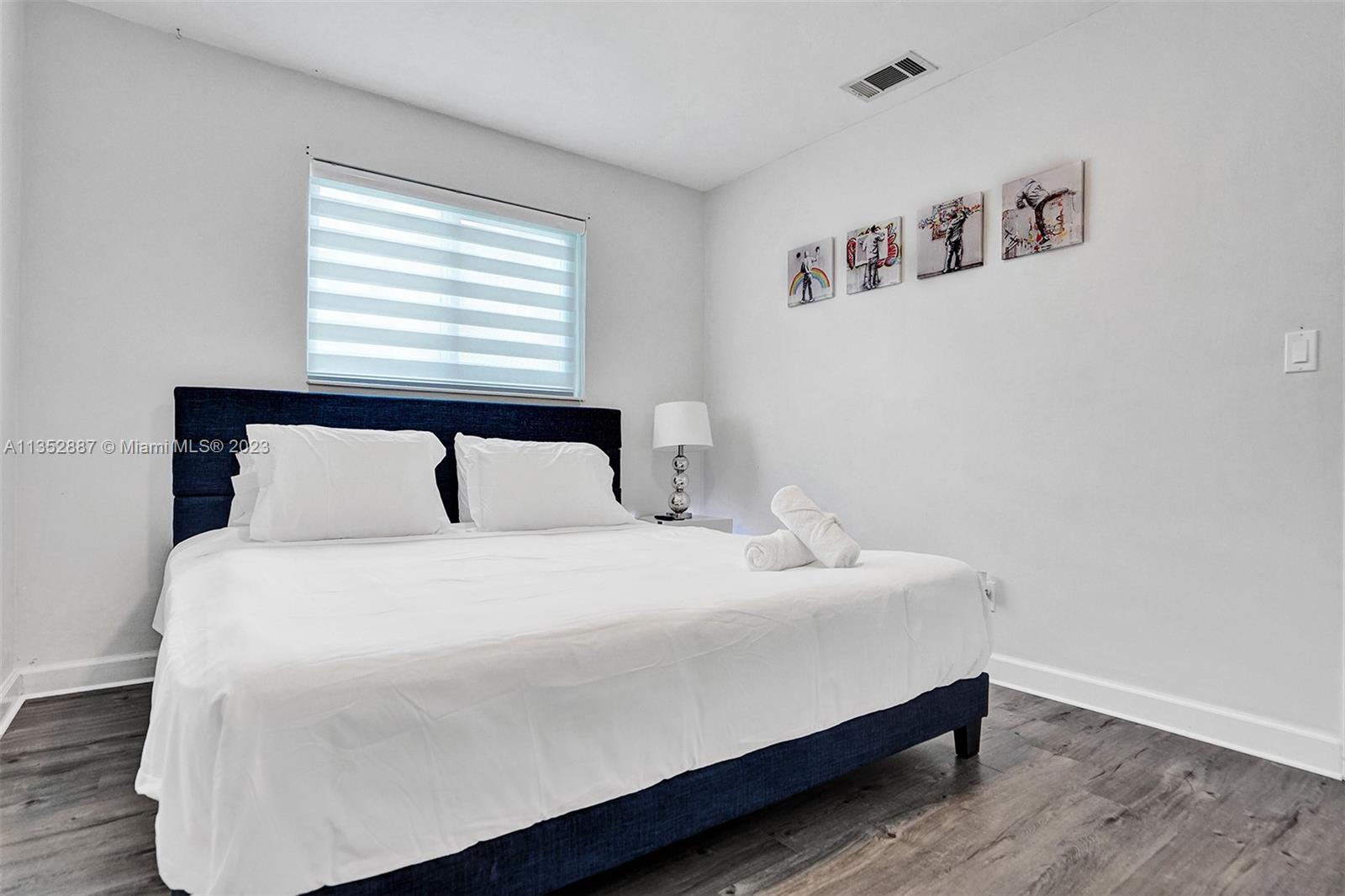 HOLLYWOOD HILLS AMEN PLAT - Residential Lease