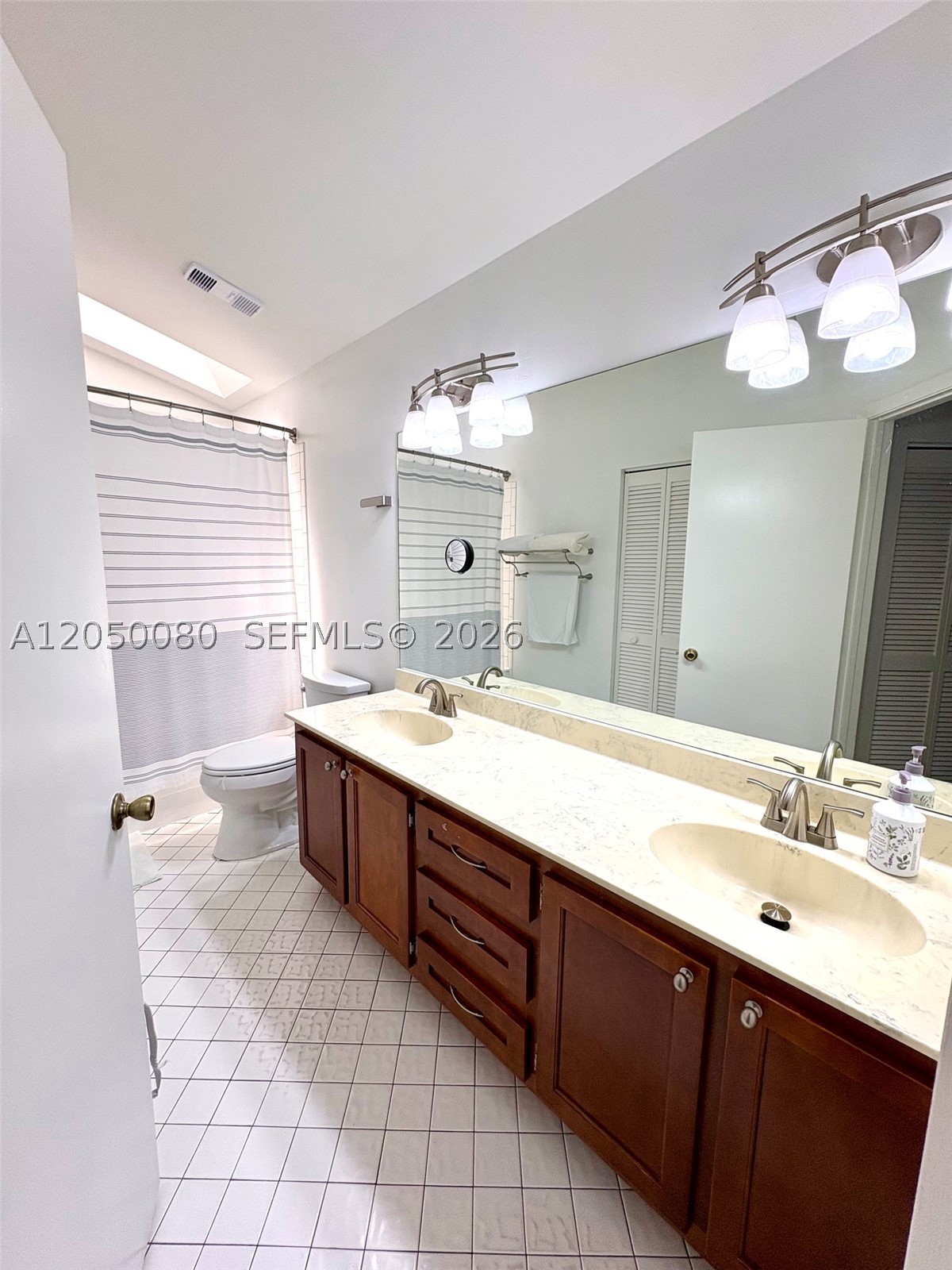 JACARANDA PARCEL 610 - Residential