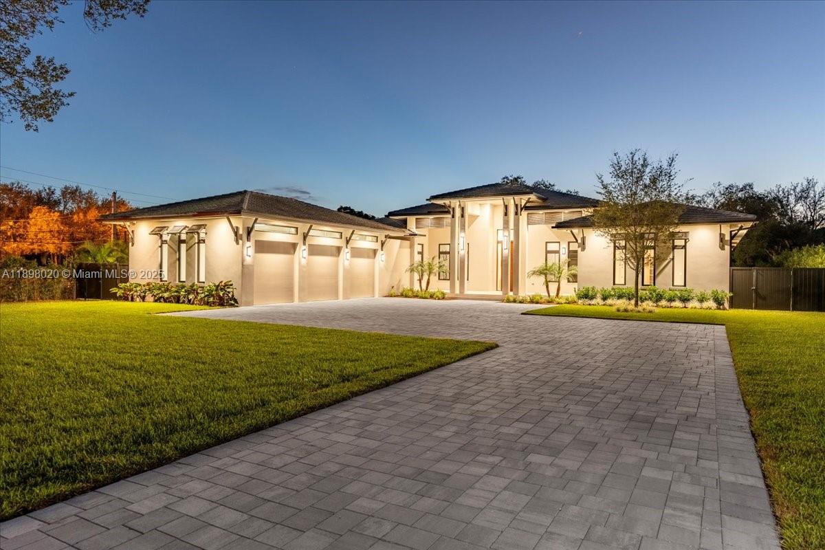 Sunset Paradise - Residential
