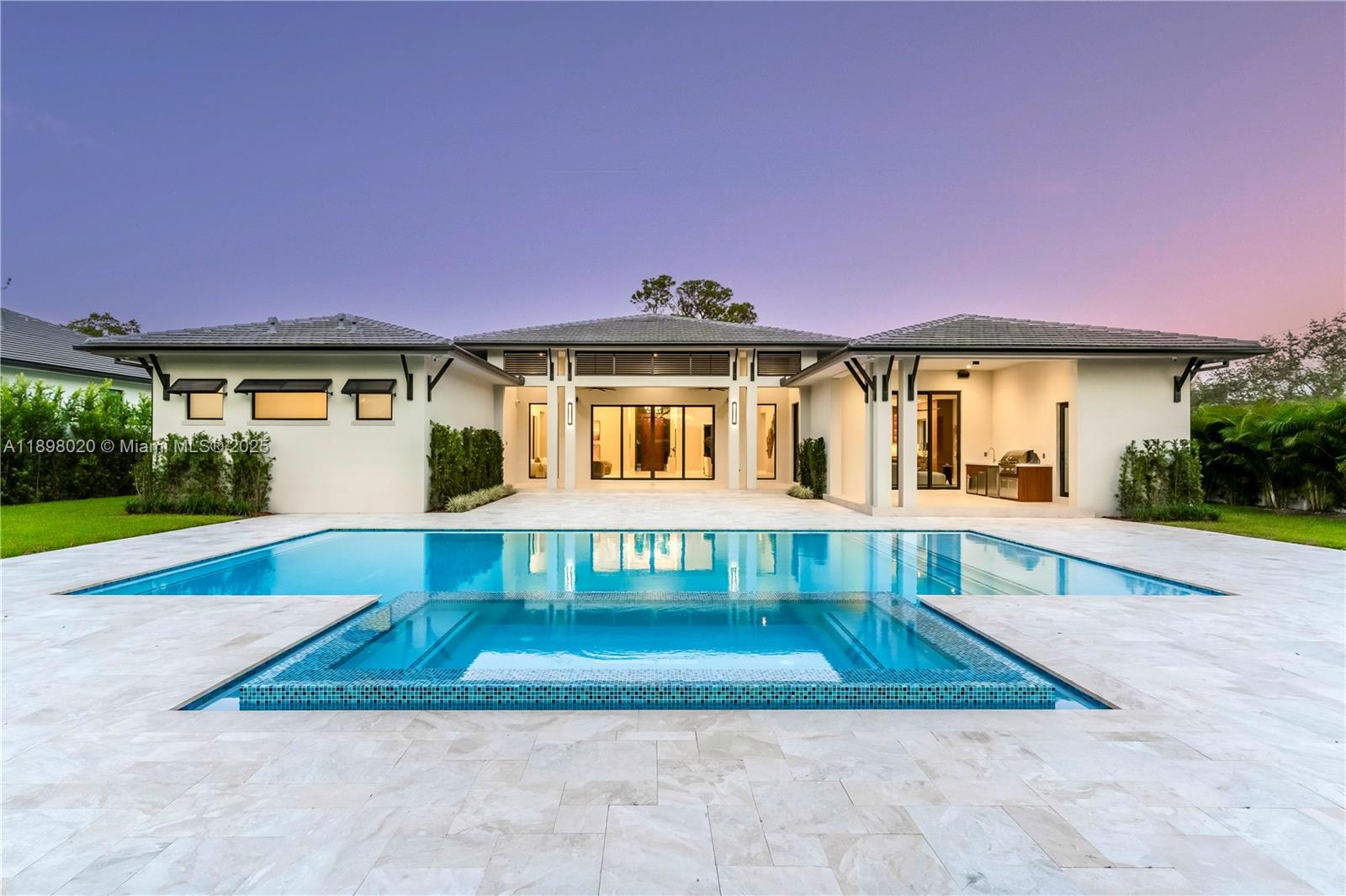 Sunset Paradise - Residential
