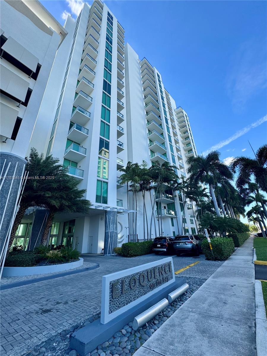 ELOQUENCE ON THE BAY COND - Residential
