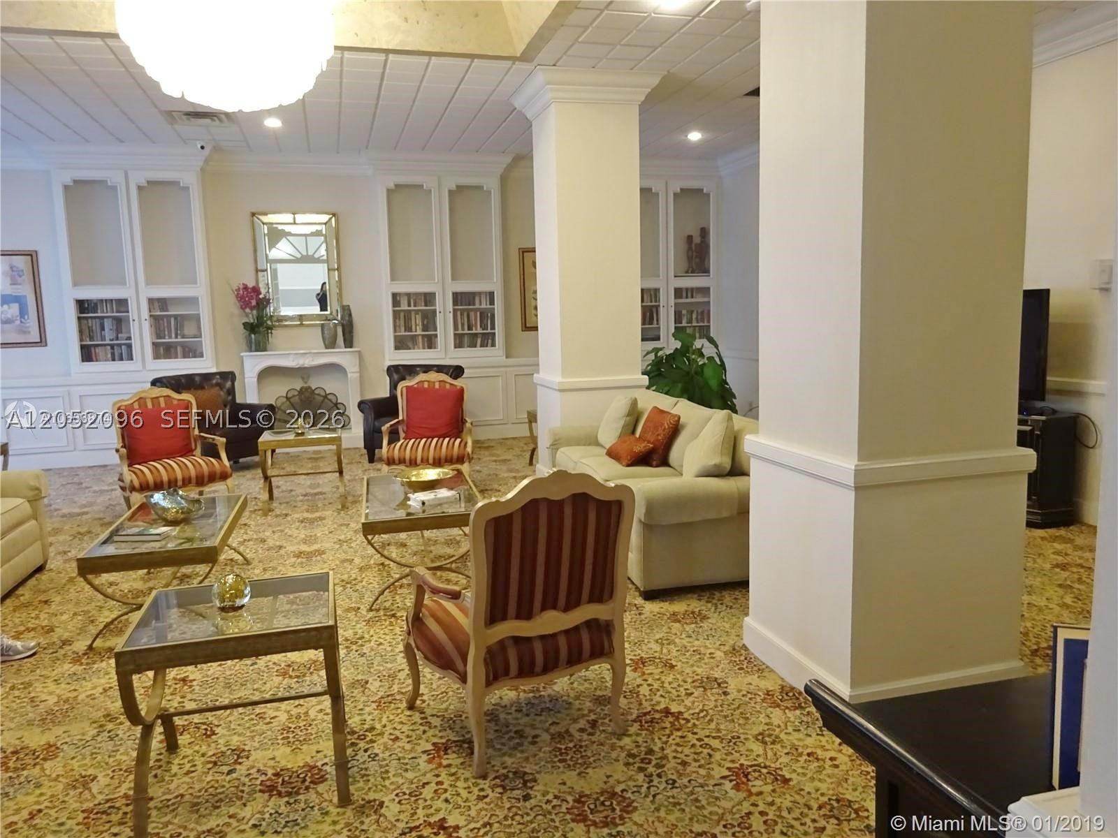 HALLMARK OF HOLLYWOOD COND - Residential Lease