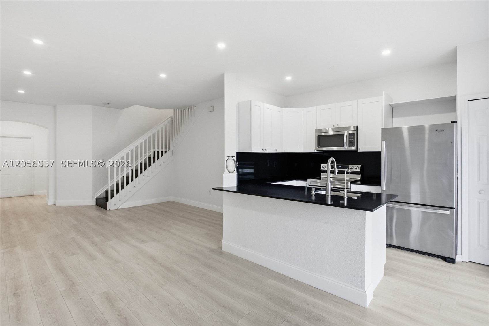 Leward at Island at Doral - Residential