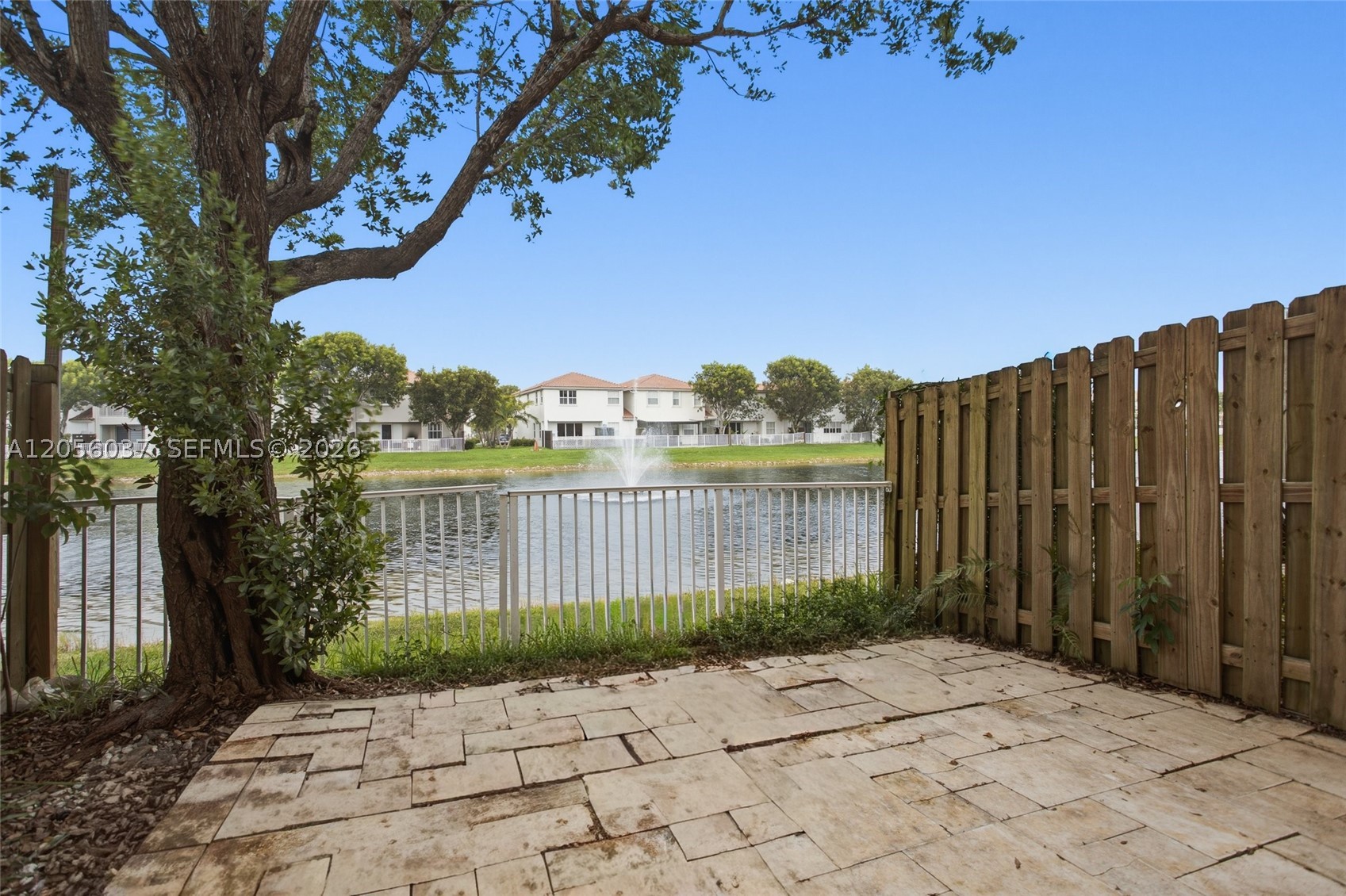 Leward at Island at Doral - Residential