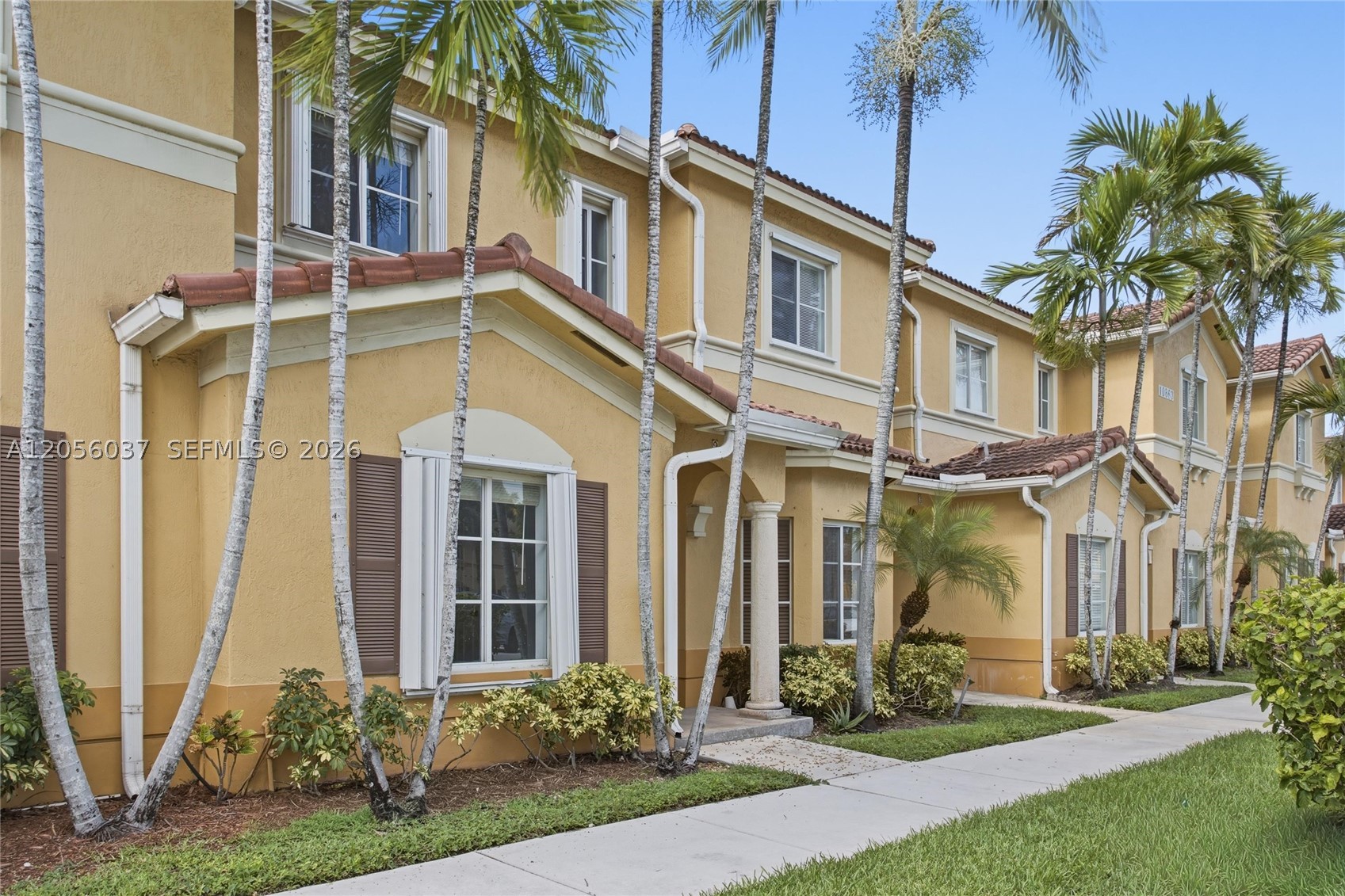 Leward at Island at Doral - Residential