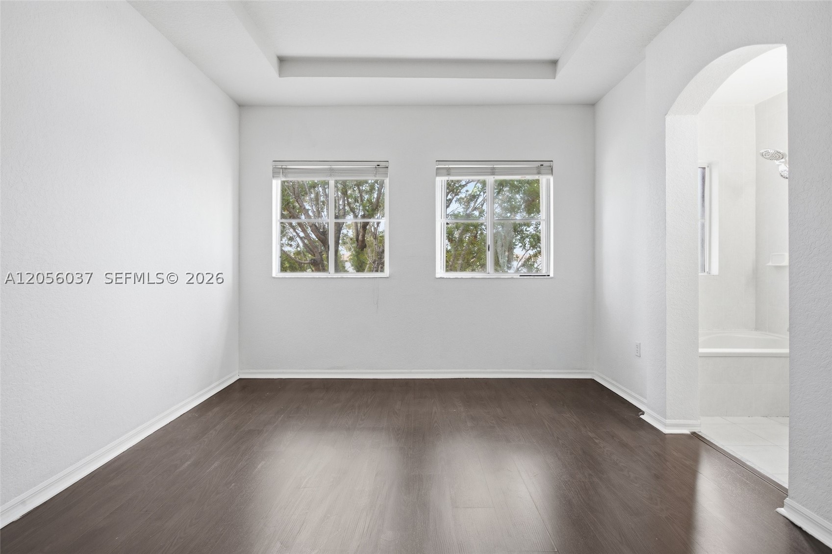 Leward at Island at Doral - Residential