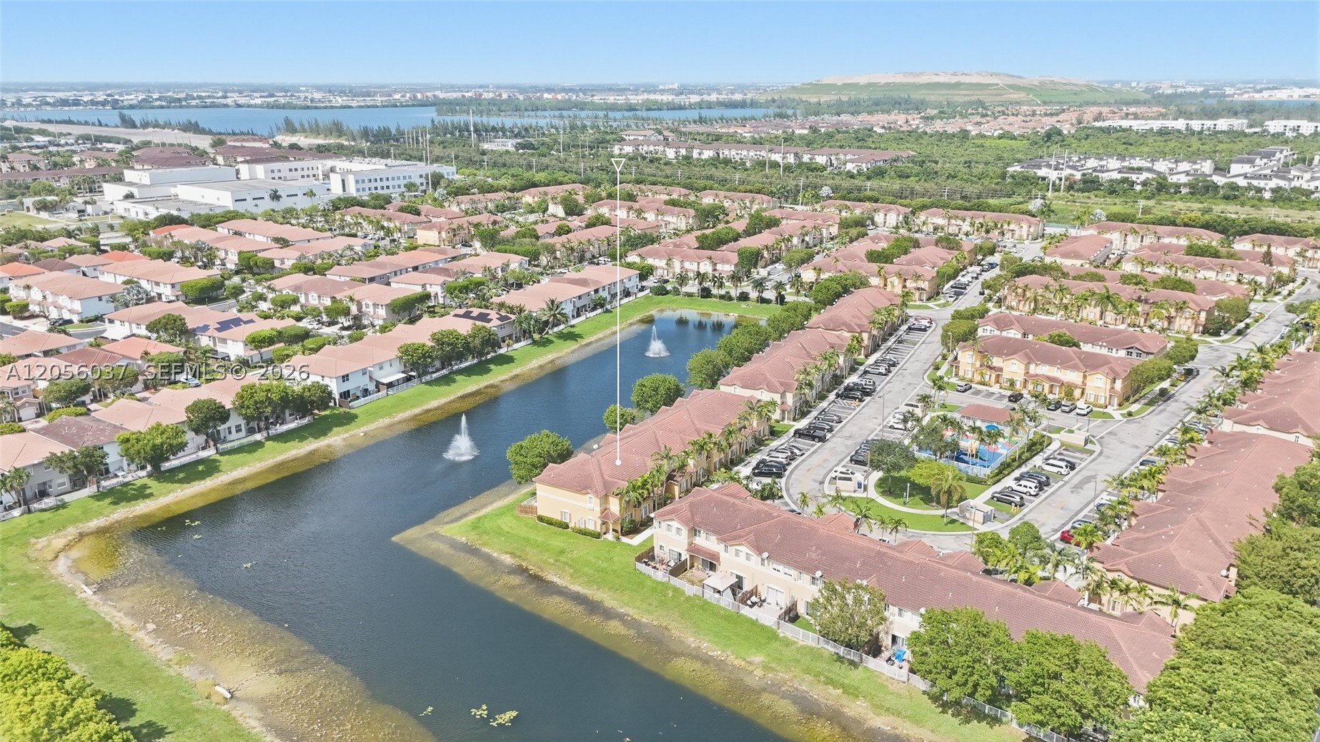 Leward at Island at Doral - Residential