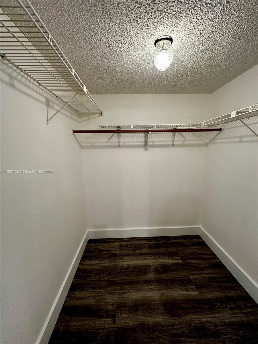POINCIANA 1 OF PINE ISLAN - Residential Lease