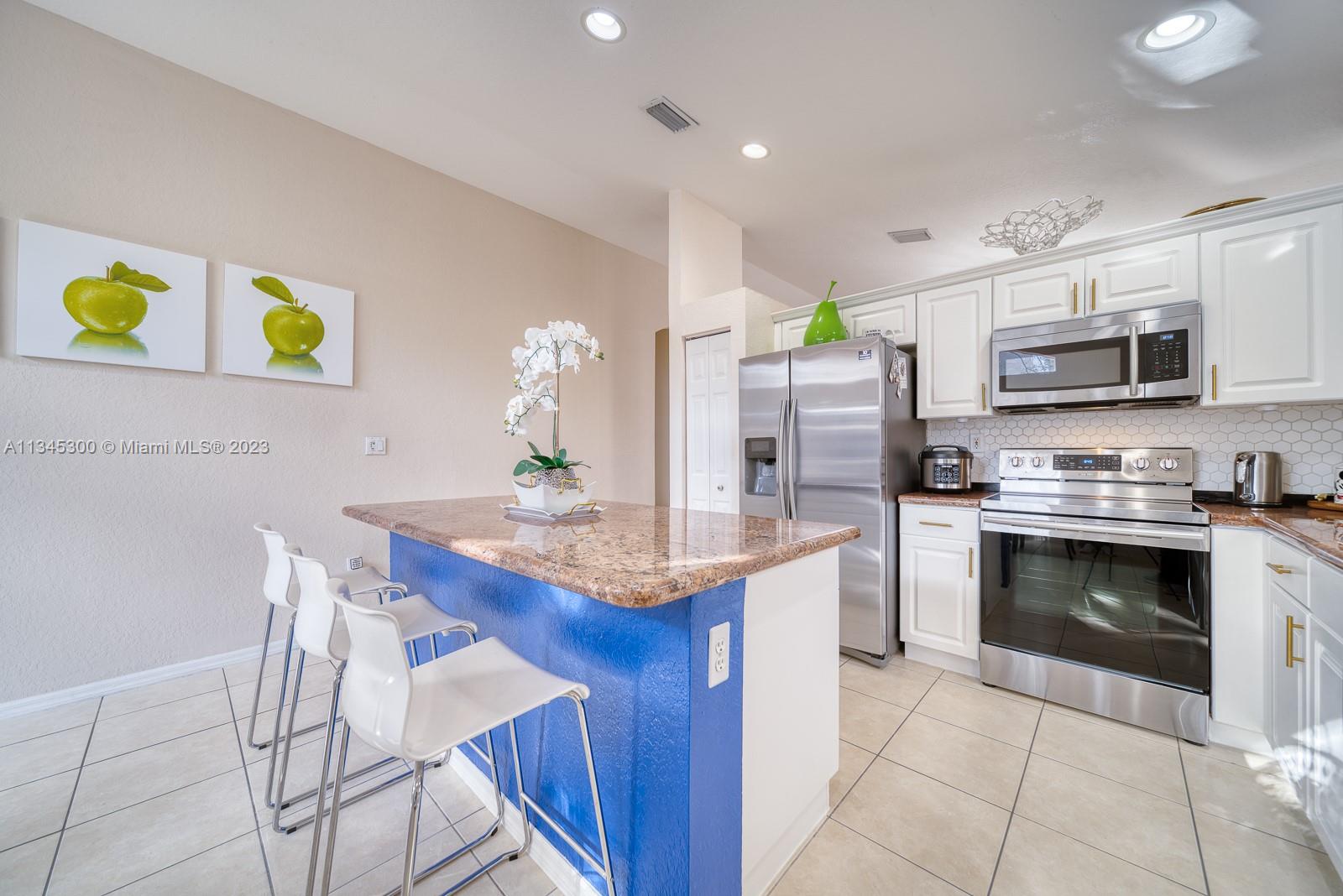 SHORES AT KEYS GATE - Residential