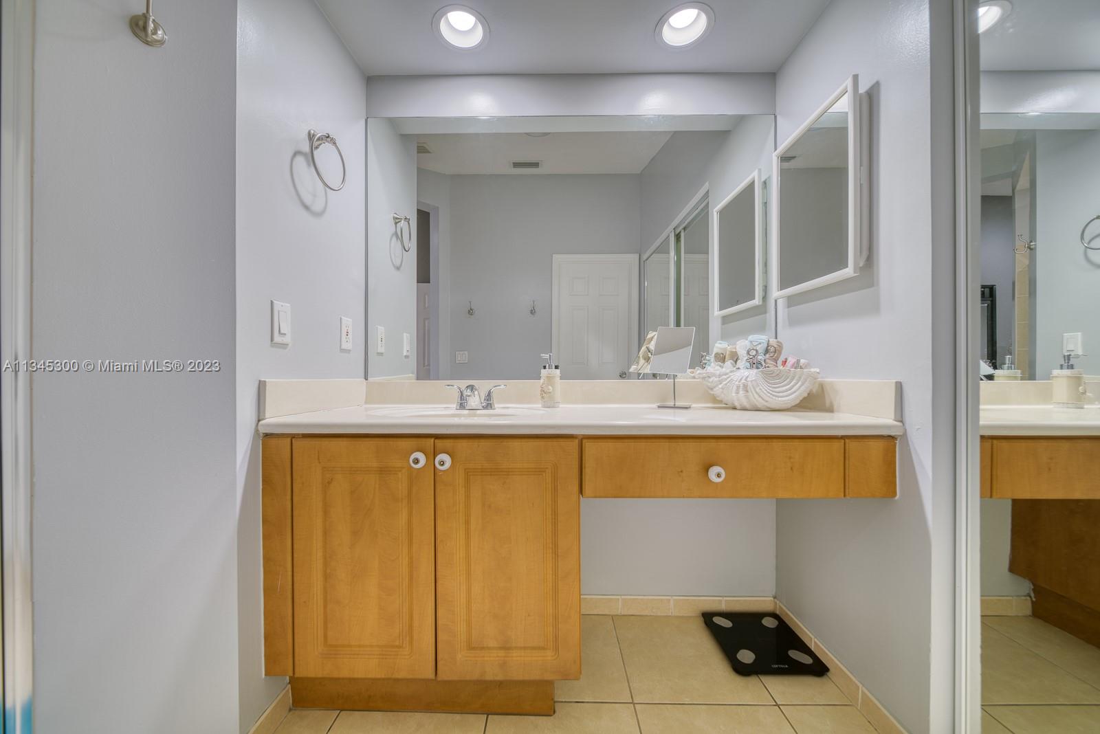 SHORES AT KEYS GATE - Residential