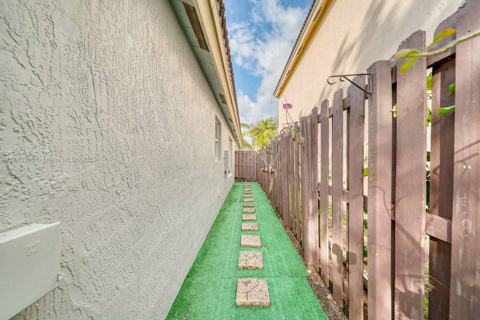 SHORES AT KEYS GATE - Residential